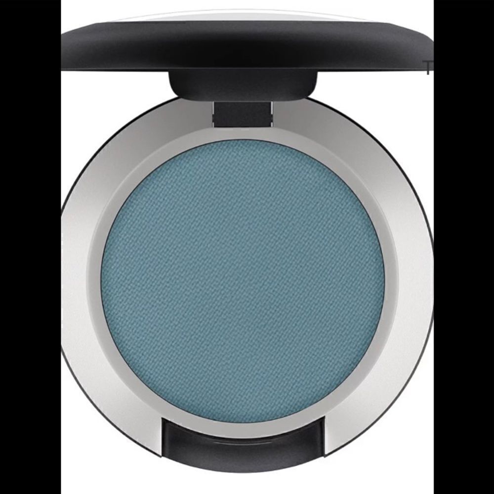 Mac Powder Kiss Soft Matte Eye Shadow Good Jeans